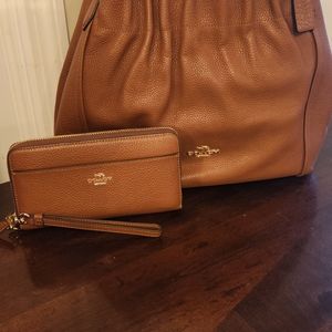 Coach purse and wallet